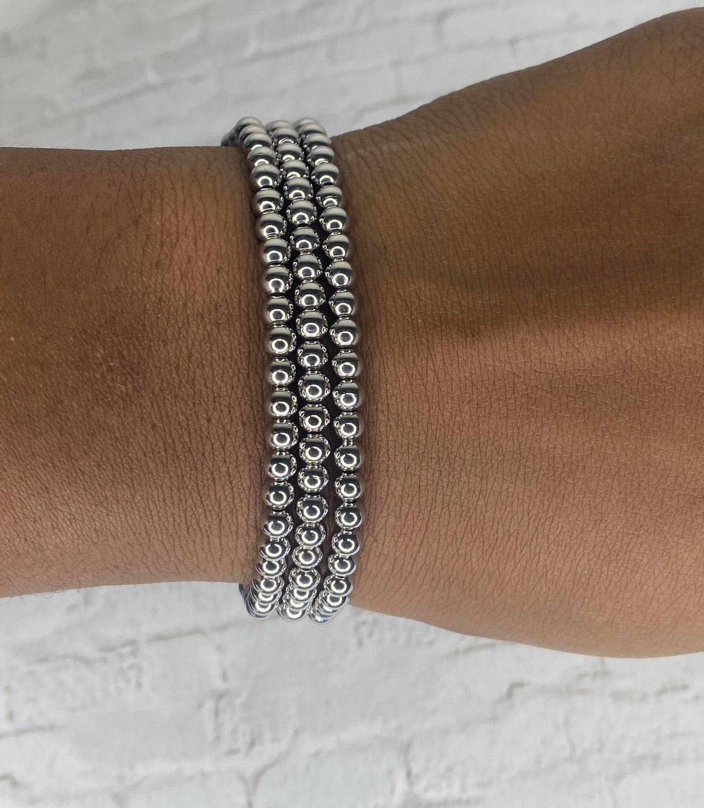 Set of 2 18k silver plated beaded bracelets
