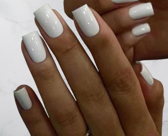 White short square acrylic nails