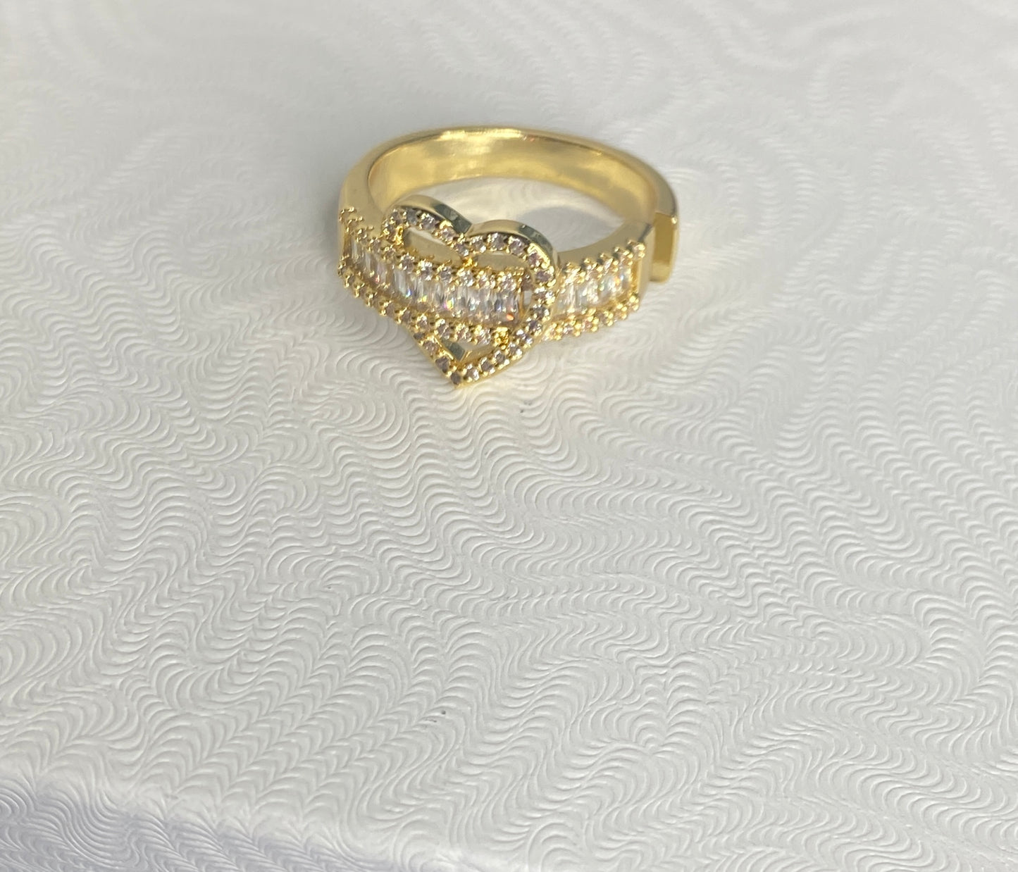 Heavy Elegant gold plated heart ring