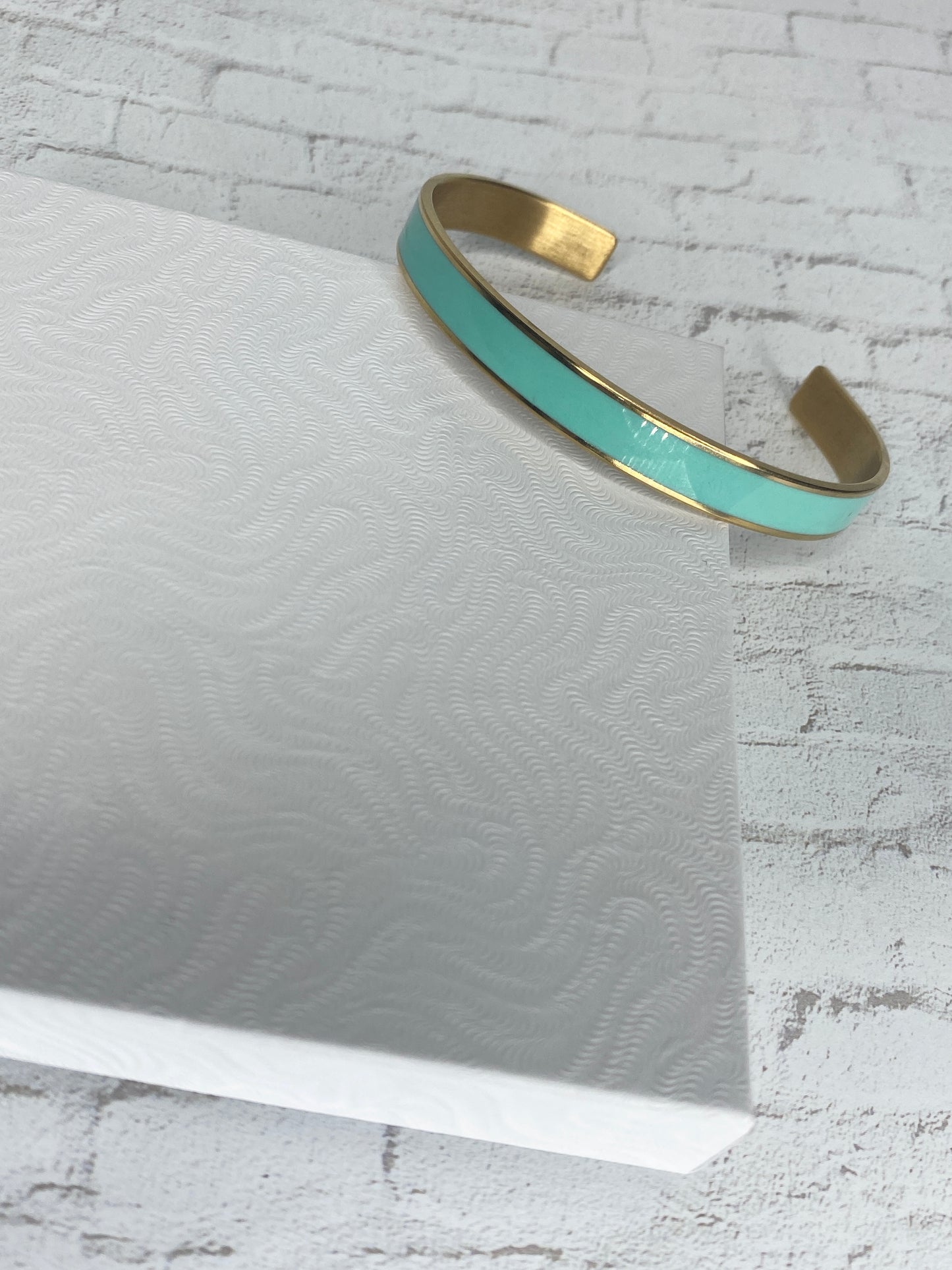 18k gold plated Turquoise bangle