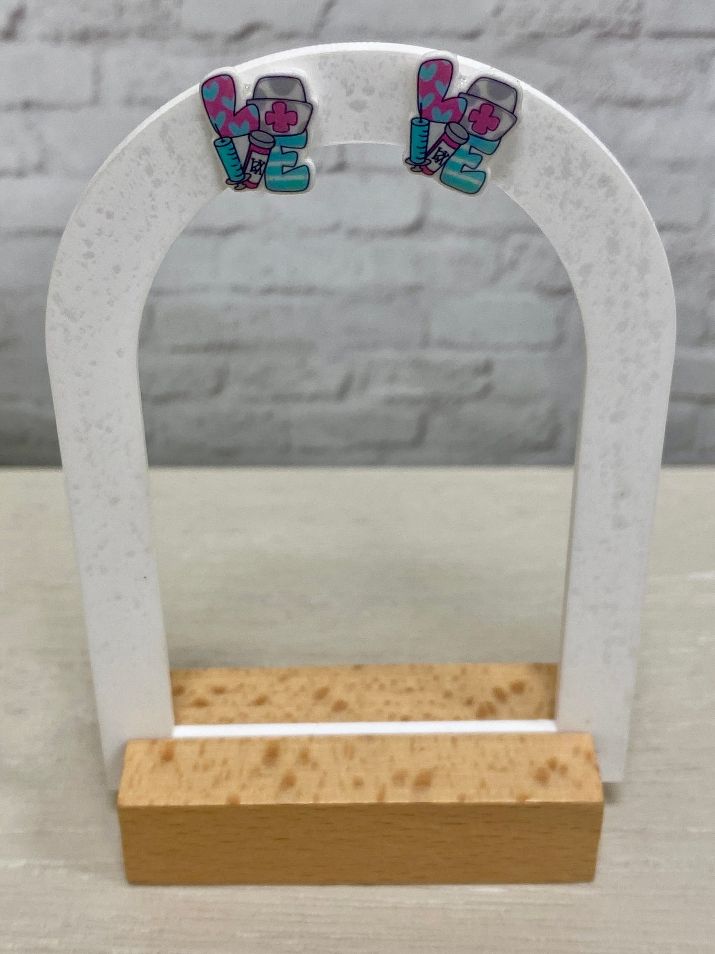 Love hat stud earrings