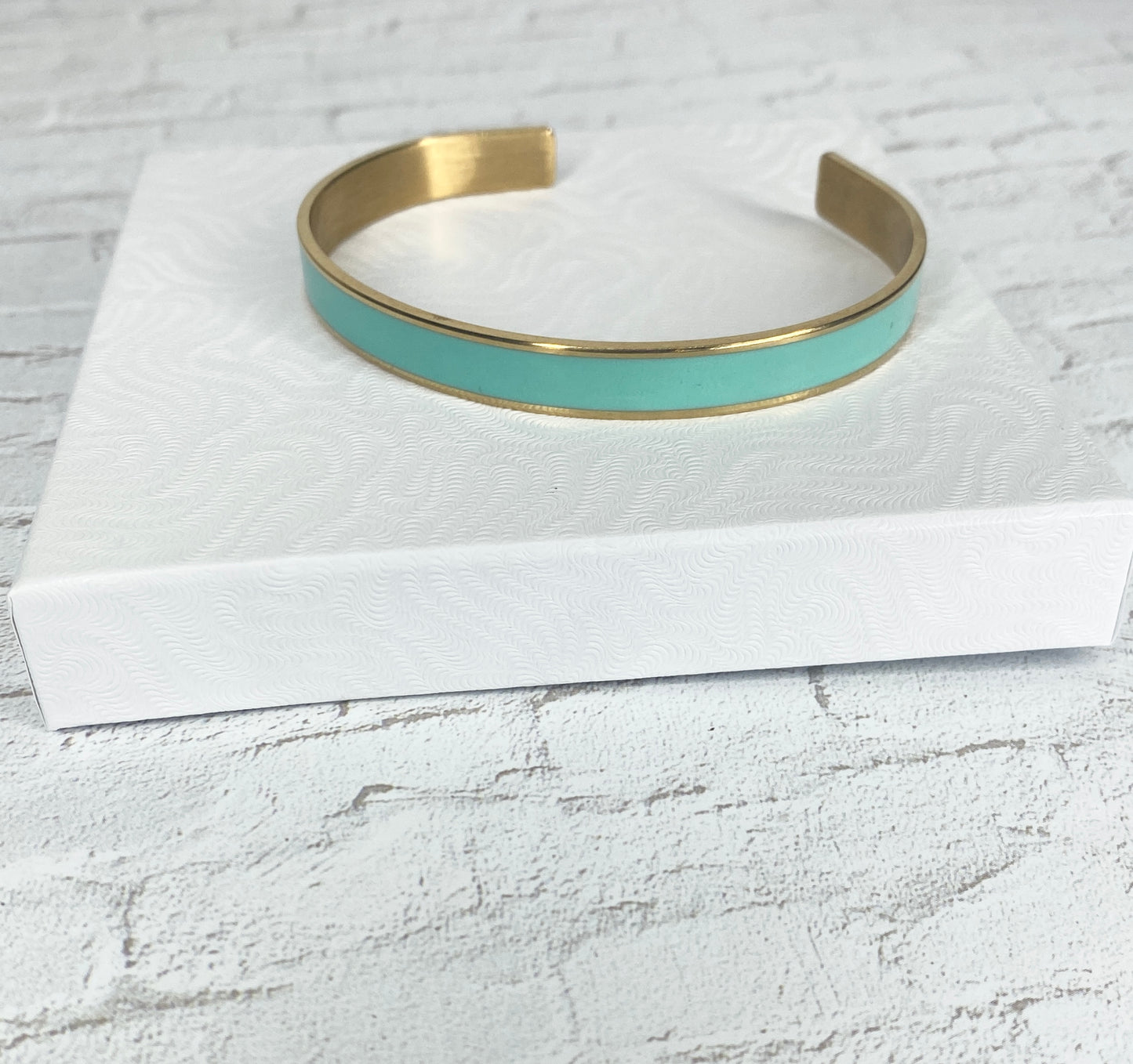 18k gold plated Turquoise bangle