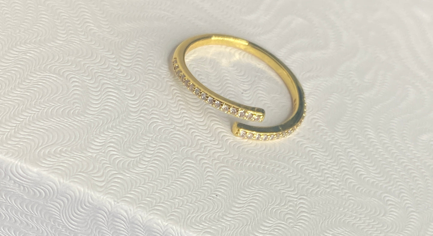 Adjustable gold plated rhinestone ring