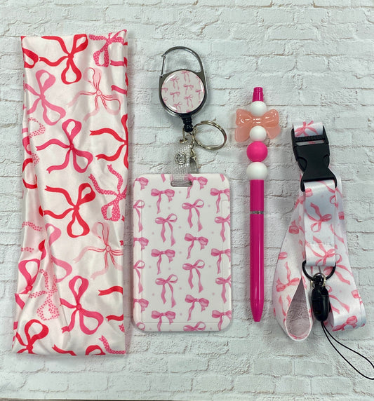 Pink and white bow badge buddy & pen combo