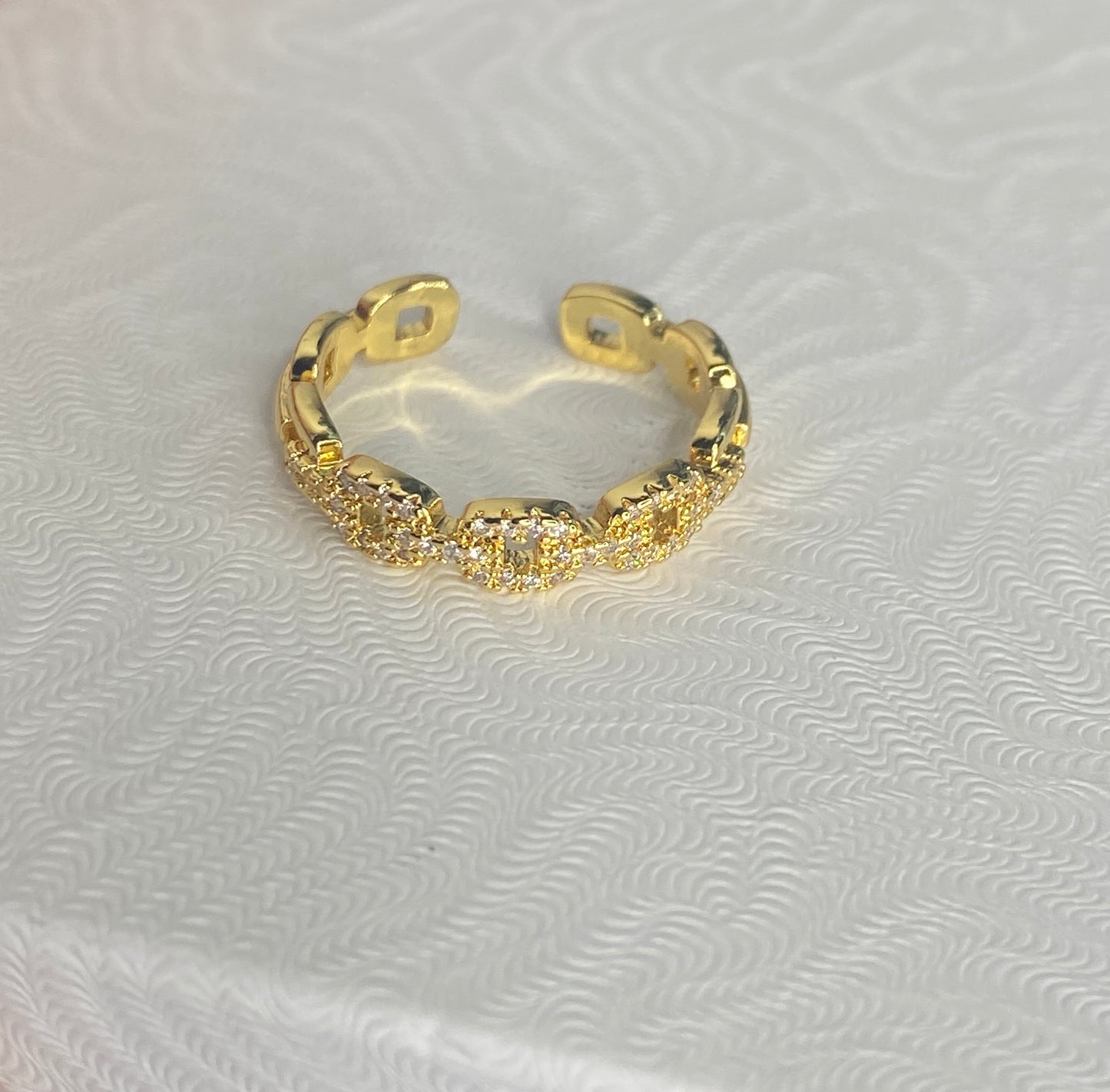 Gold plated link ring