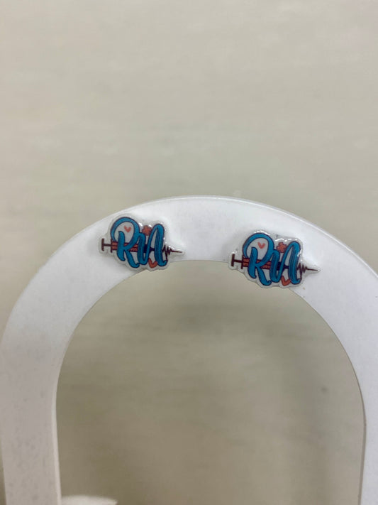 Rn stud earrings