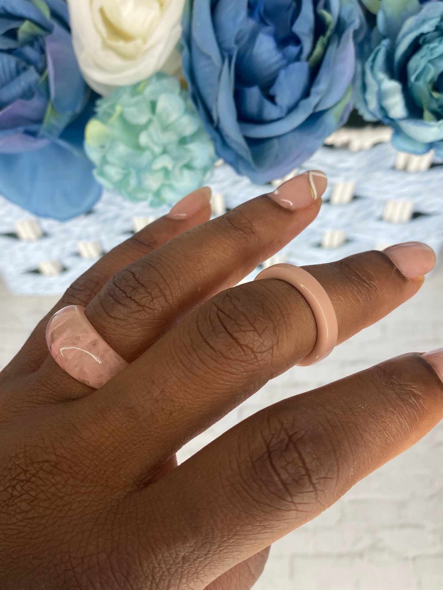 Marble rose colored acrylic ring set